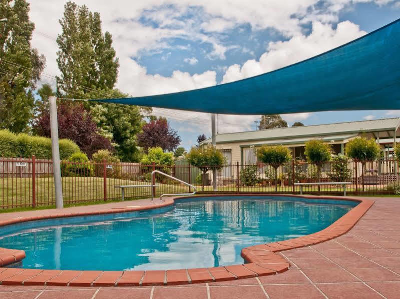Warragul Gardens Holiday Park Extérieur photo